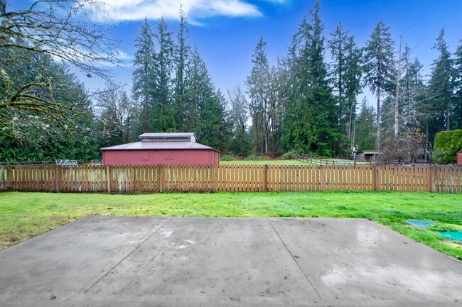 Photo - 11641 204th Ave NE