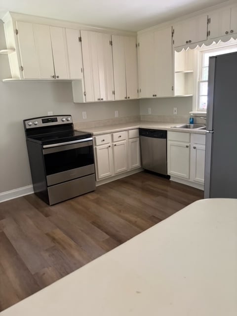 Photo - 3539 Honeysuckle Rd