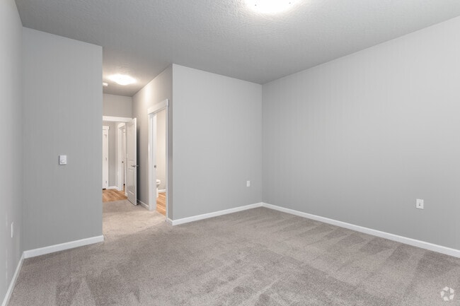 2BR, 2BA - 1,335SF