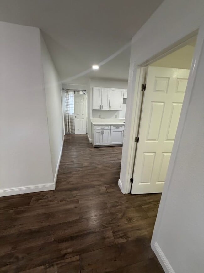 Photo - 3813 E Miller Ave Unit B