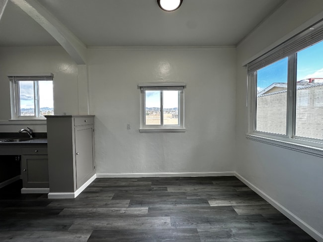 Photo - 2208 Carroll St Unit 304