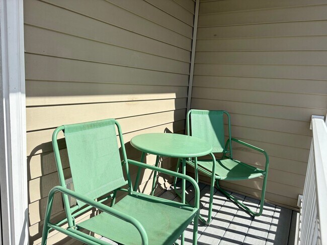 Photo - 194 Spencer Cir