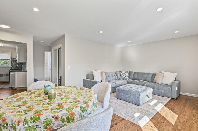 Photo - 310 Maryland Ave Unit 24B