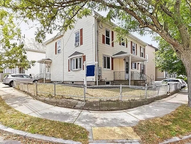 Photo - 34 Clinton St Unidad 1