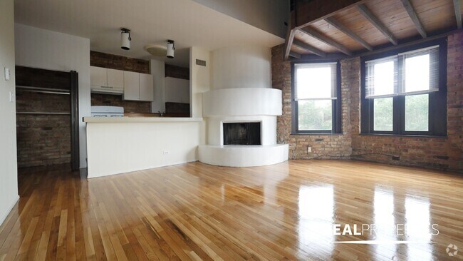 Building Photo - 556 W Wellington Ave Unit 1 bed Rental