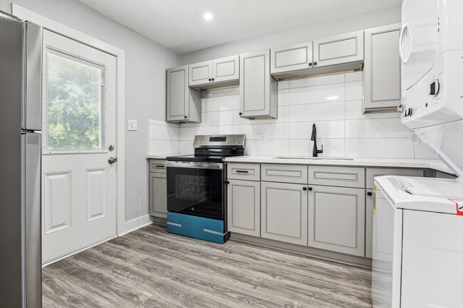 Photo - 3431 Rosedale St