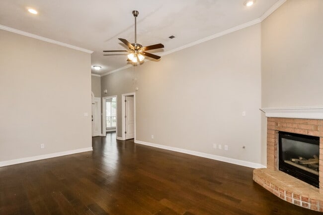 Photo - 4494 Graystone Dr