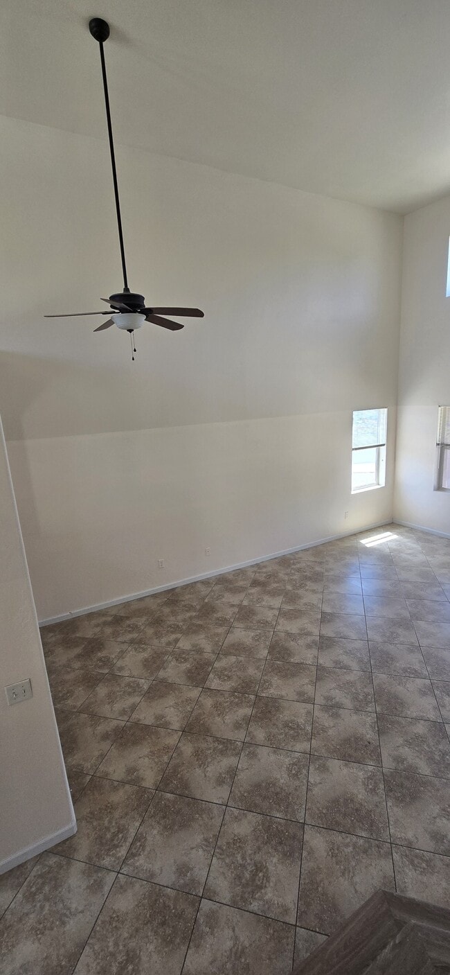 Photo - 2611 W Gypsum Ave