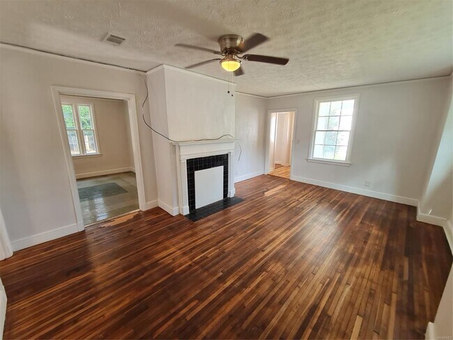 Photo - 2113 Brewton St