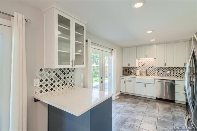 Photo - 2807 S Stuart St
