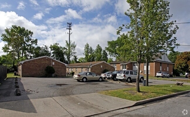 Photo - Quiet Two Bedroom Apartment off Rodman Ave Unit Apt B