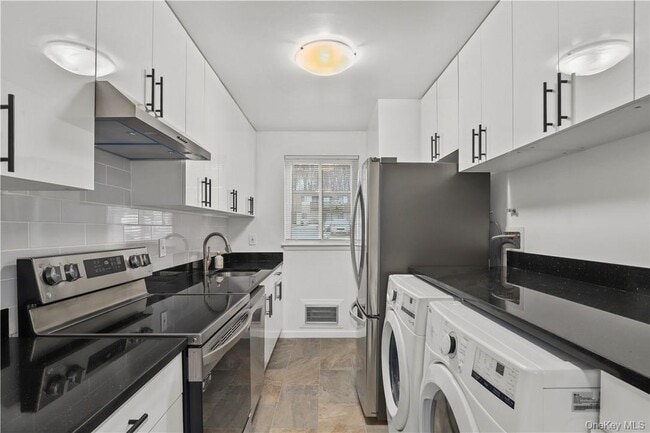 Photo - 305 Vista on the Lake