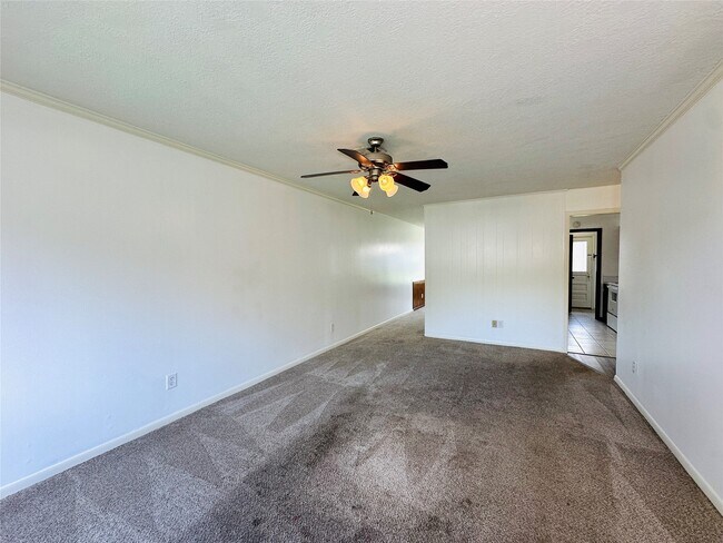 Photo - 1011 Mccall Ave