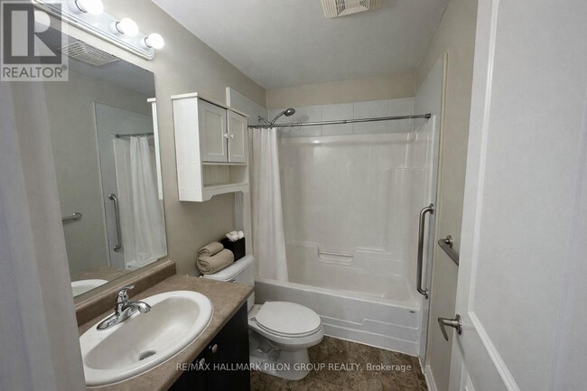 Photo - 151 Potts Private Unit 110