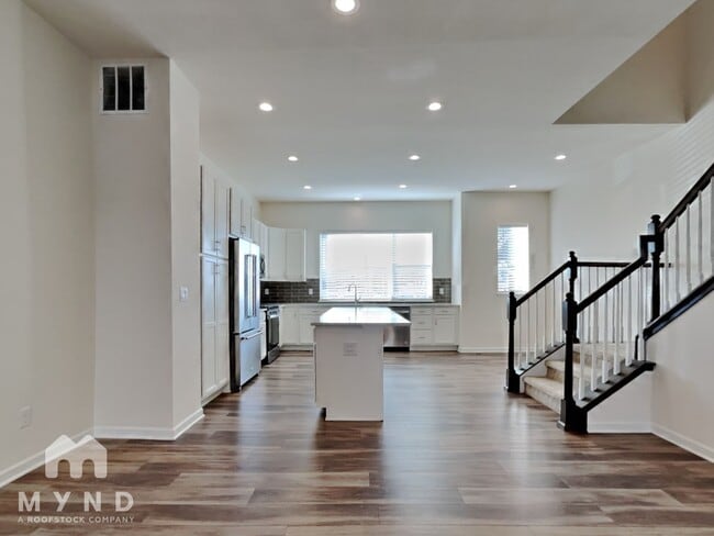 Photo - 5094 Ward Rd