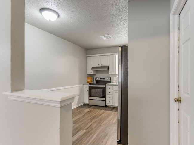 Photo - 1610 Southern Heights Ave