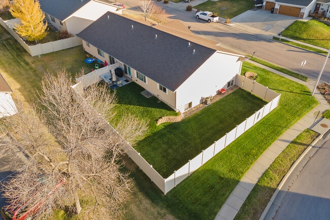 Photo - 4808 Patricia St