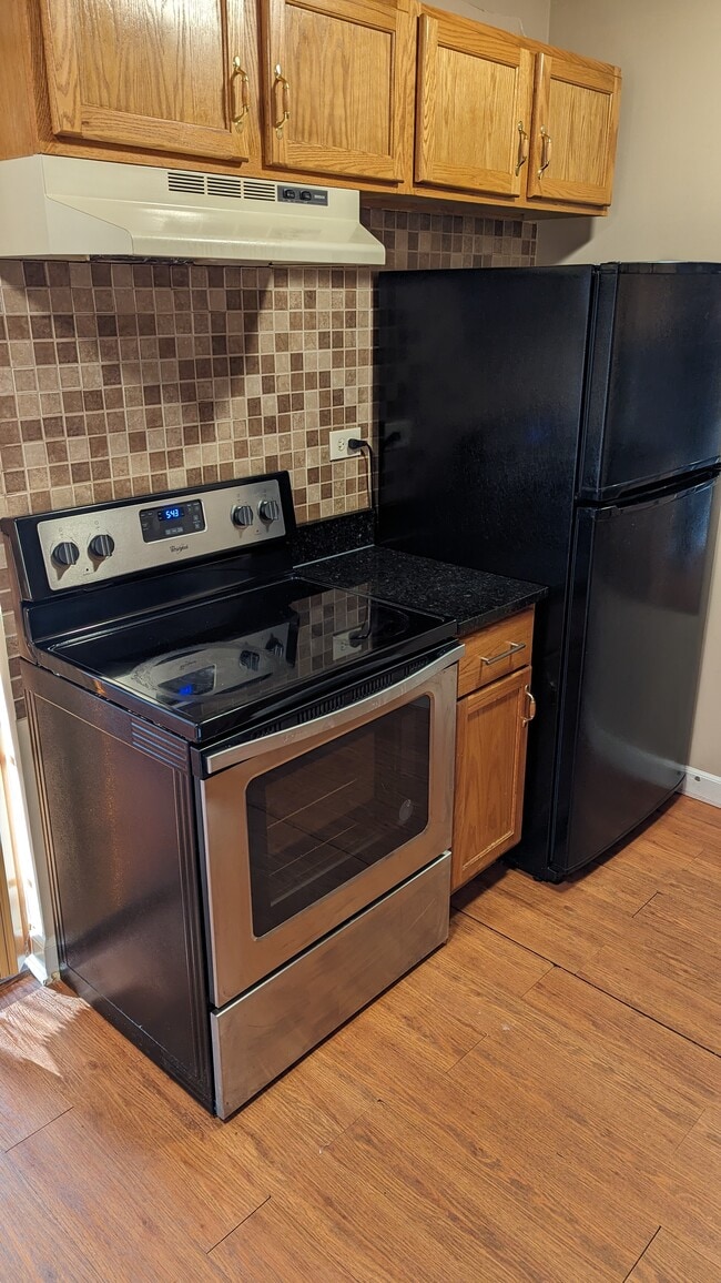 Photo - 860 E Old Willow Rd Unit 242