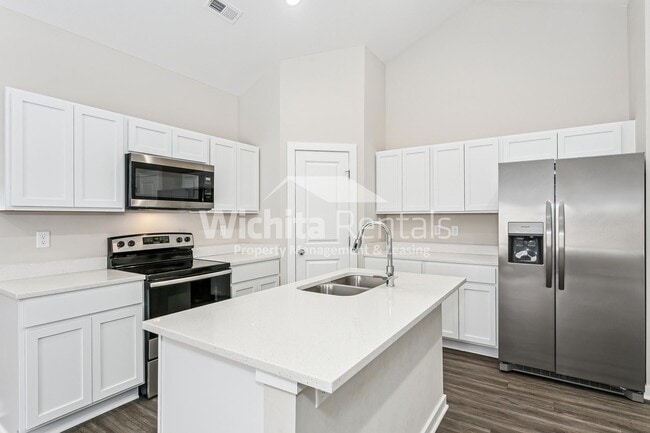 Photo - 12046 W Shadow Lks St