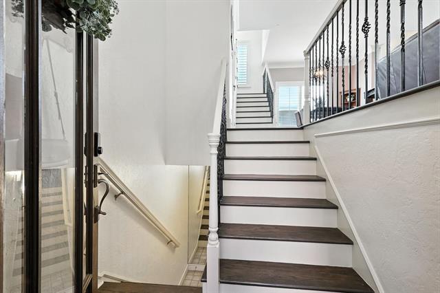 Photo - 1500 Pecos St Unidad 6