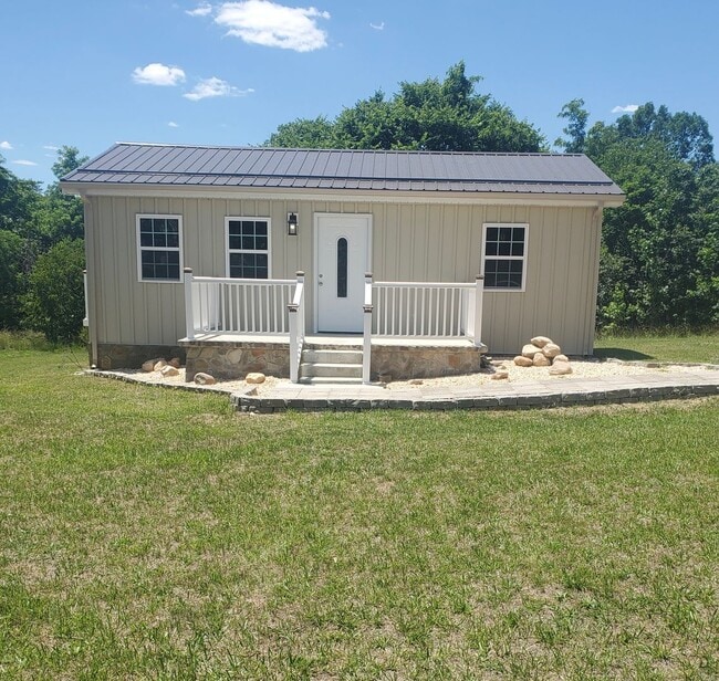 Building Photo - Call to schedule your appointment.