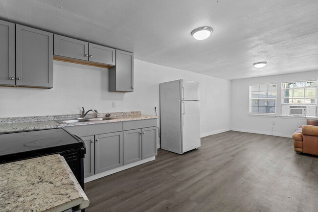 Newly Rehabbed Mobile Home For Rent