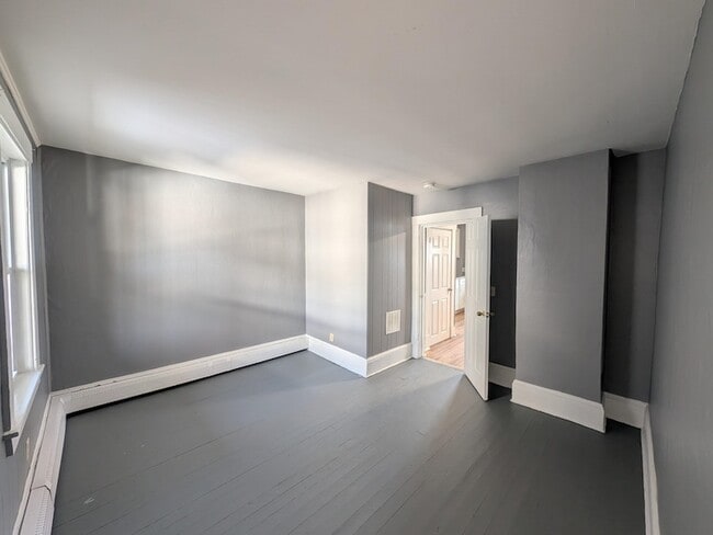 Photo - 13-15 Walnut Street Unit 6 Unidad 6