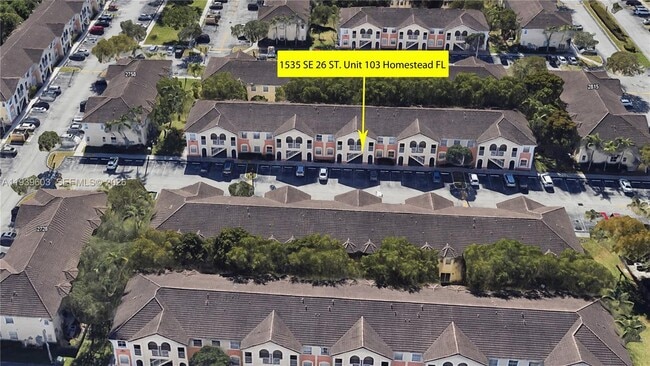 Building Photo - 1535 SE 26th St Unit 103