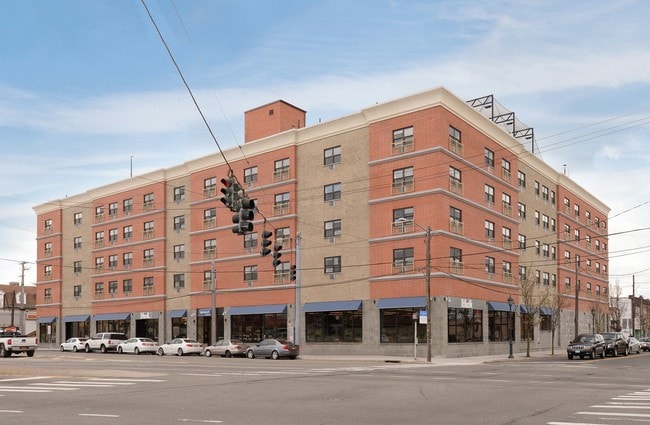 Photo - Sun Valley Towers