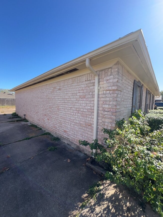 Photo - 10507 Offer Dr