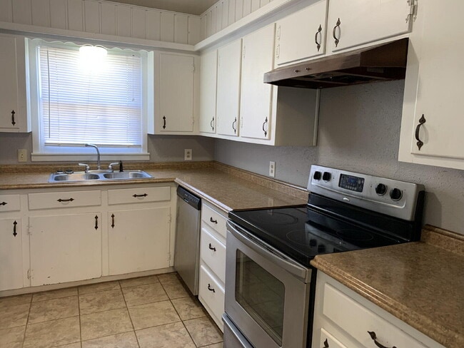 Photo - 5308 Gary Ave