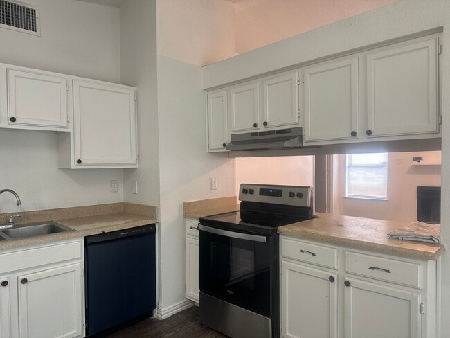 Photo - AVAILABLE NOW ; APPLY TODAY ON OUR WEBSITE!!!