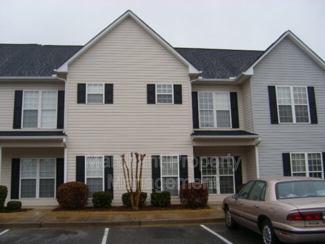 Building Photo - 22 Ridgestone Cir