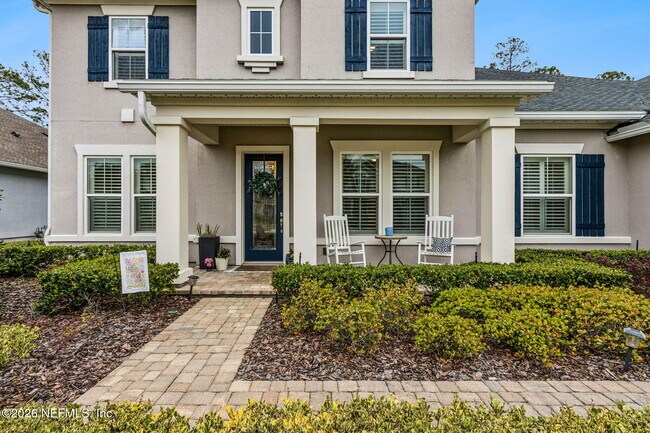 Photo - 209 Manor Ln