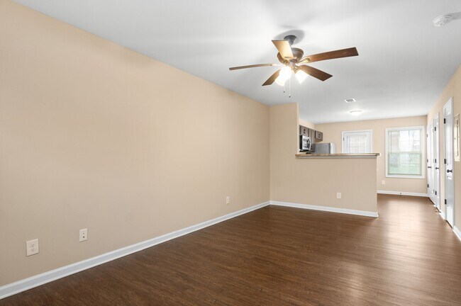Photo - 1110 Ash Ridge Dr
