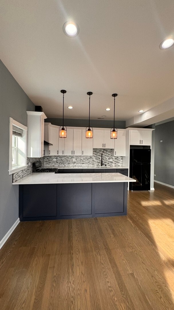 Photo - 5938 W Montrose Ave