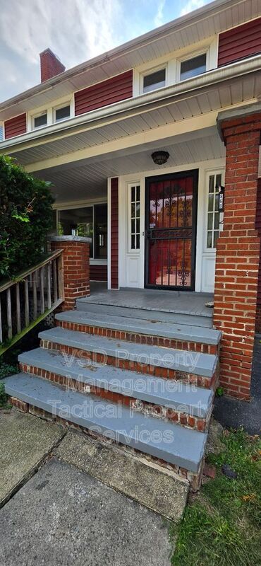 Photo - 860 Clarence Rd