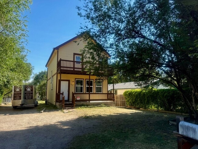 Photo - Charming 4 Bedroom close to Patty Jewett Golf Course