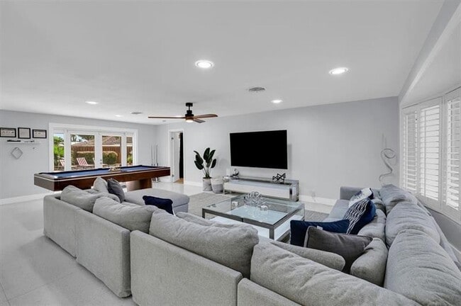 Photo - 4710 NE 27th Ave