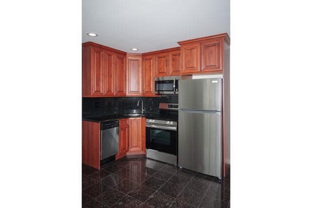Photo - 118 Carleton Ave Unit 7A