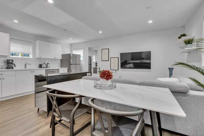 Photo - 443 E 55th Ave Unit ID1265147P