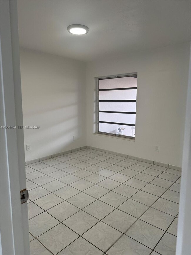 Photo - 13001 SW 53rd St