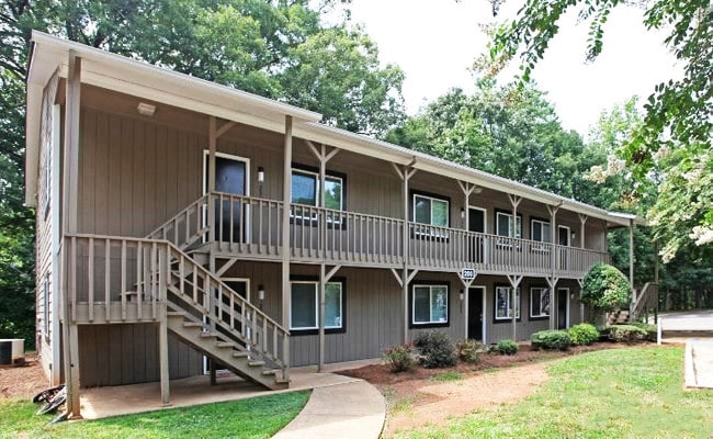 The Cedars Apartments - The Cedars Apartments