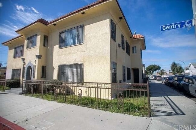 Photo - 7062 State St Unit 6305