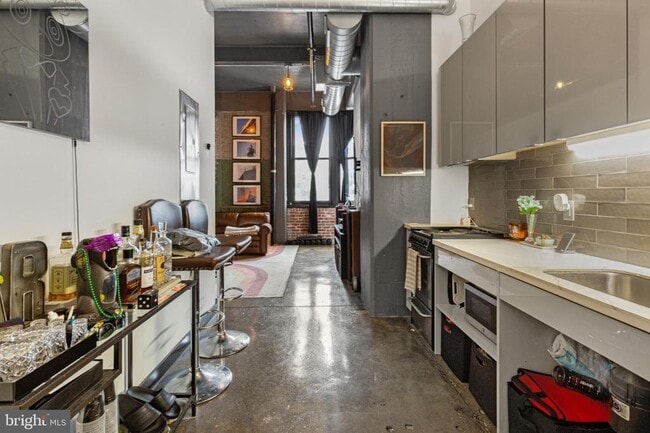 Building Photo - 1701 Tulip St Unit 106 Rental