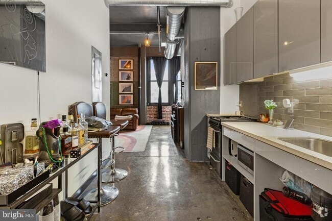 Building Photo - 1701 Tulip St Unit 106 Rental