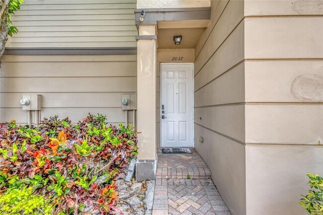 Photo - 2037 Nassau Dr