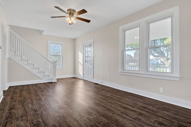 Photo - 206 Hershey Rd