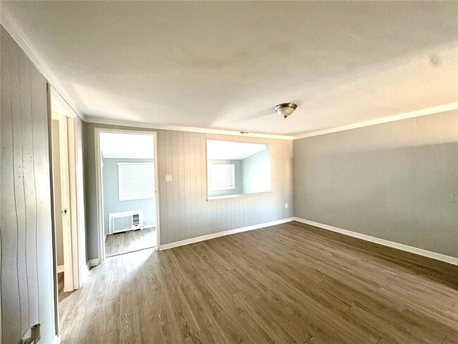 Photo - 4611 N Hubert Ave Unit 13