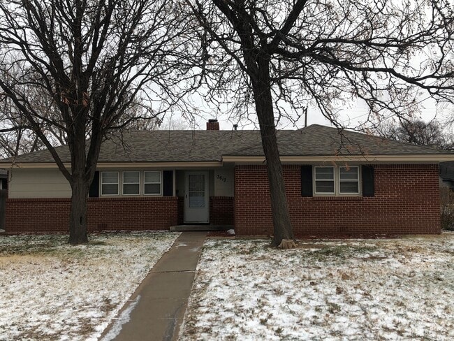 3619 Lynette Dr